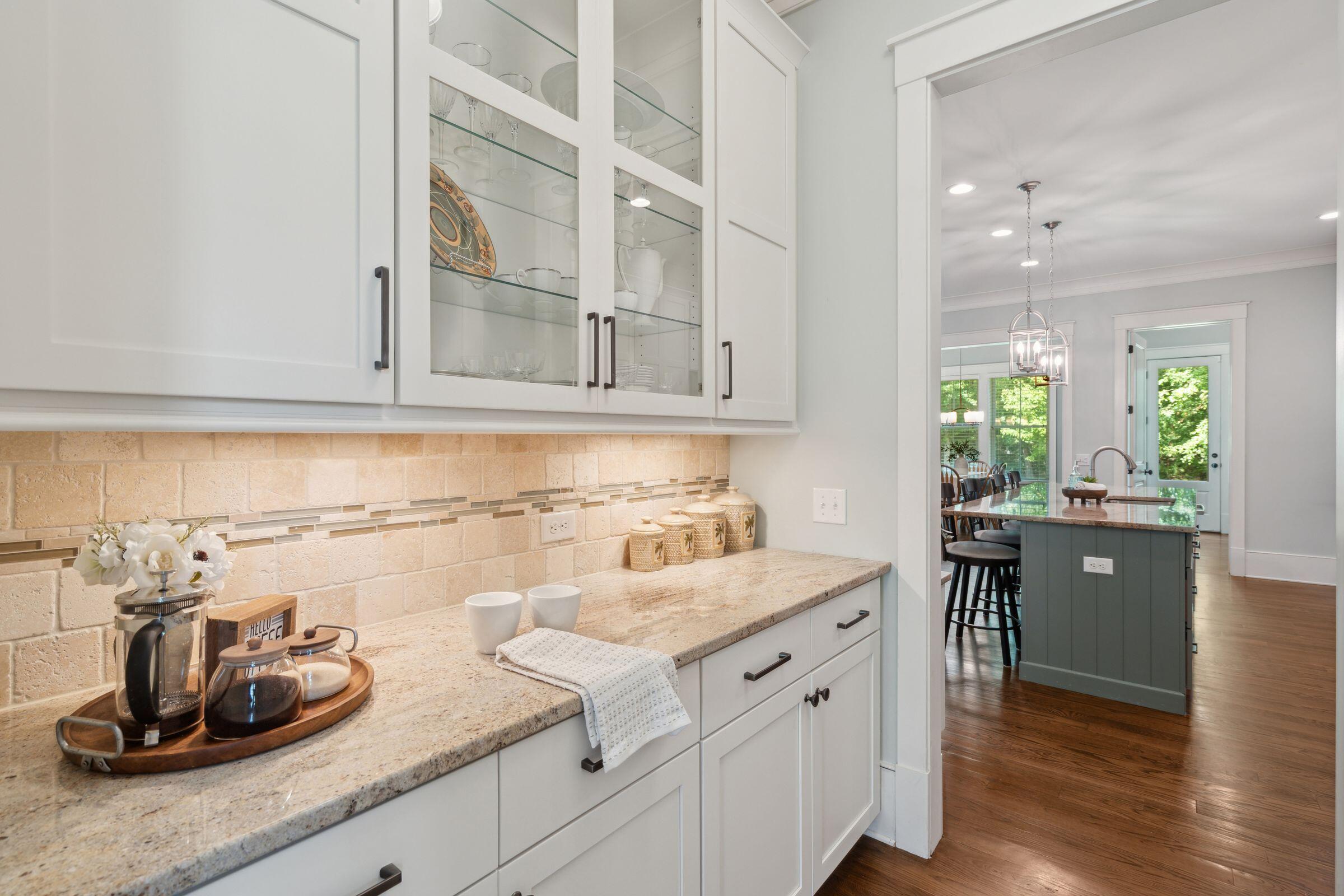 1465 Gunnison Street