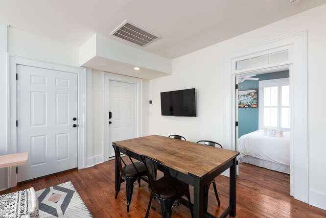 171 Spring Street Unit: Abc