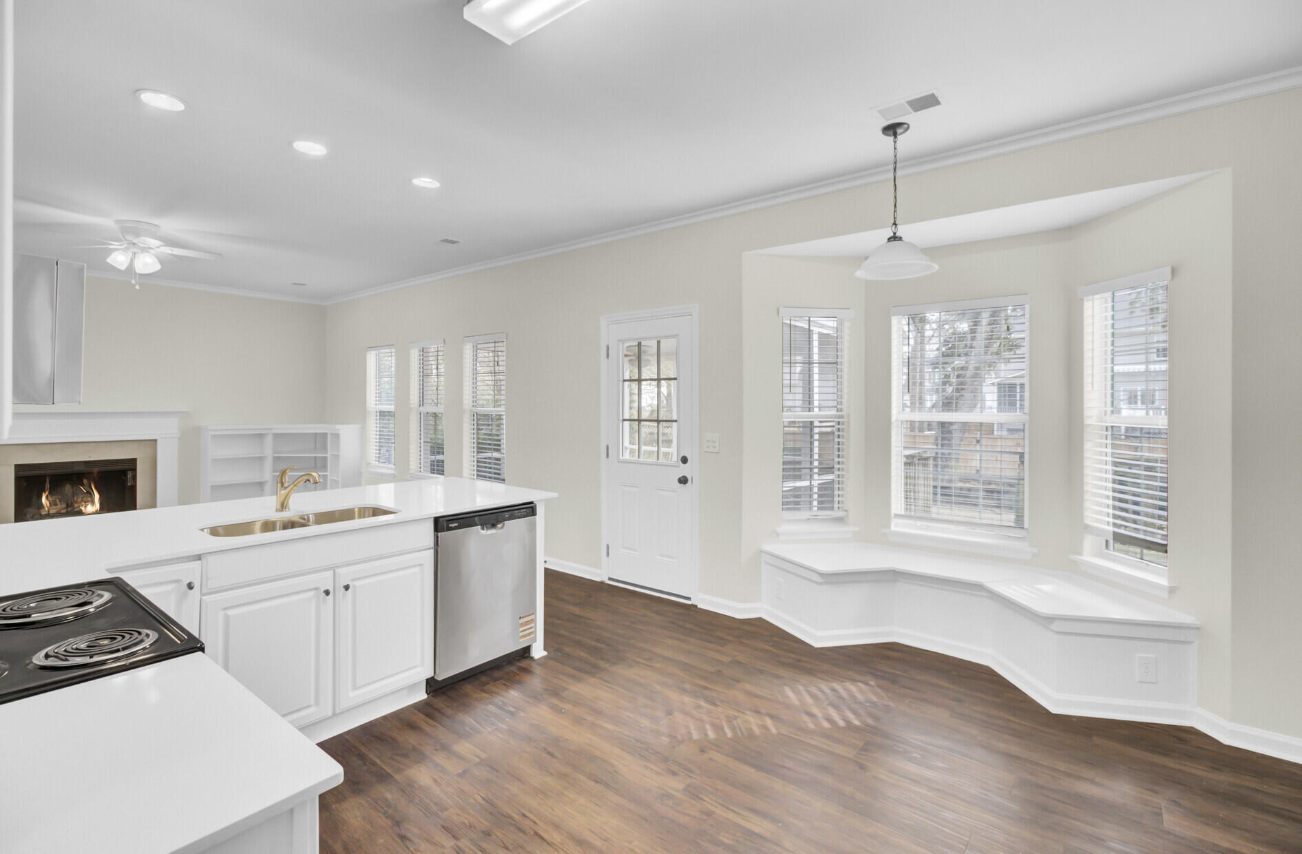 2635 Planters Pointe Boulevard