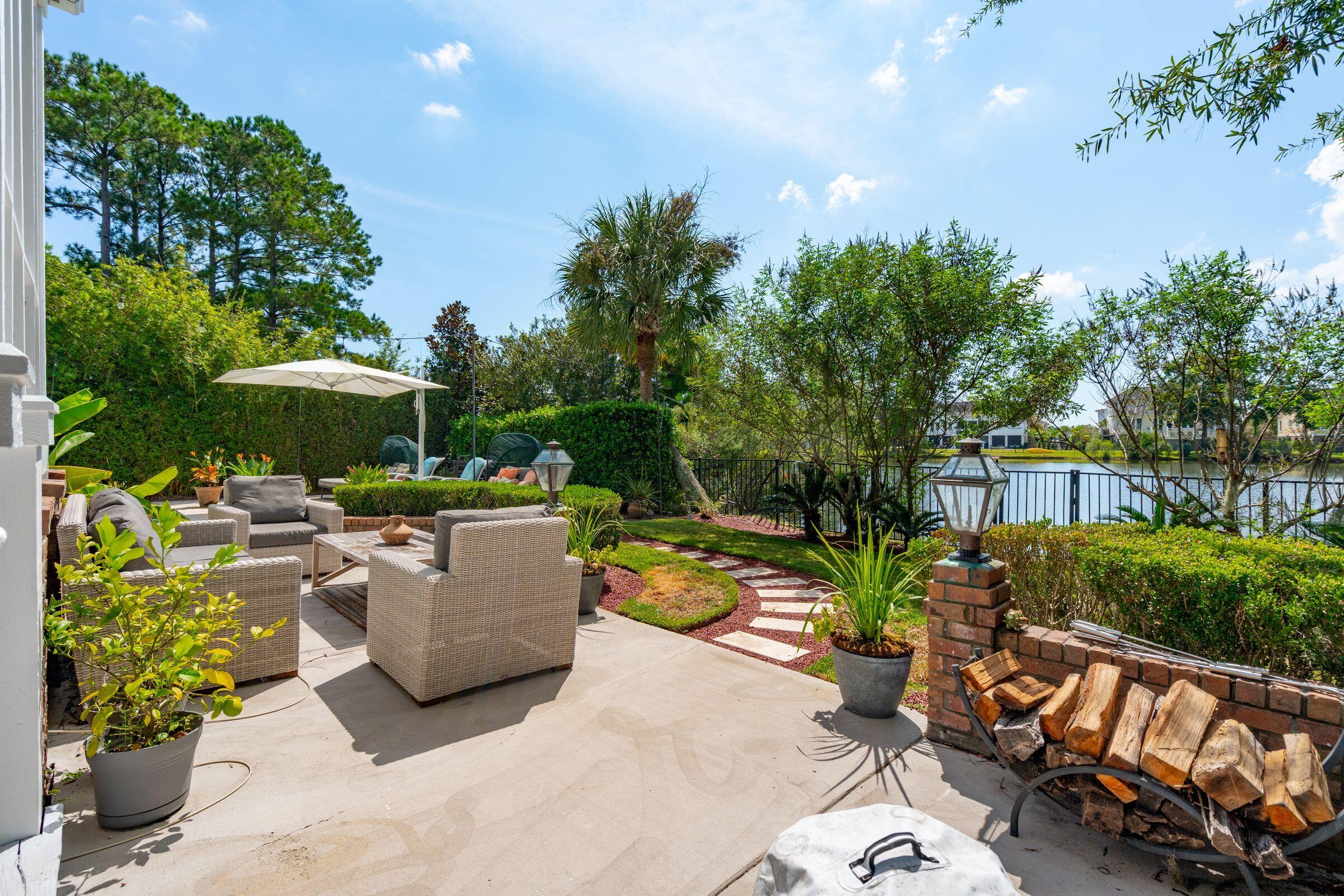 1524 Rivertowne Country Club Drive