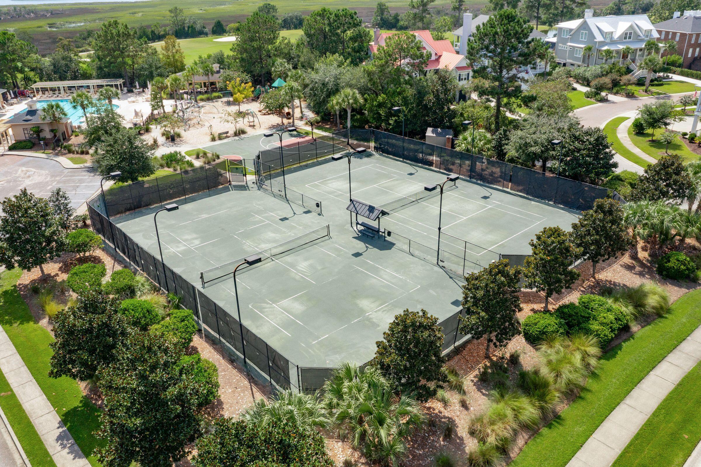 1524 Rivertowne Country Club Drive