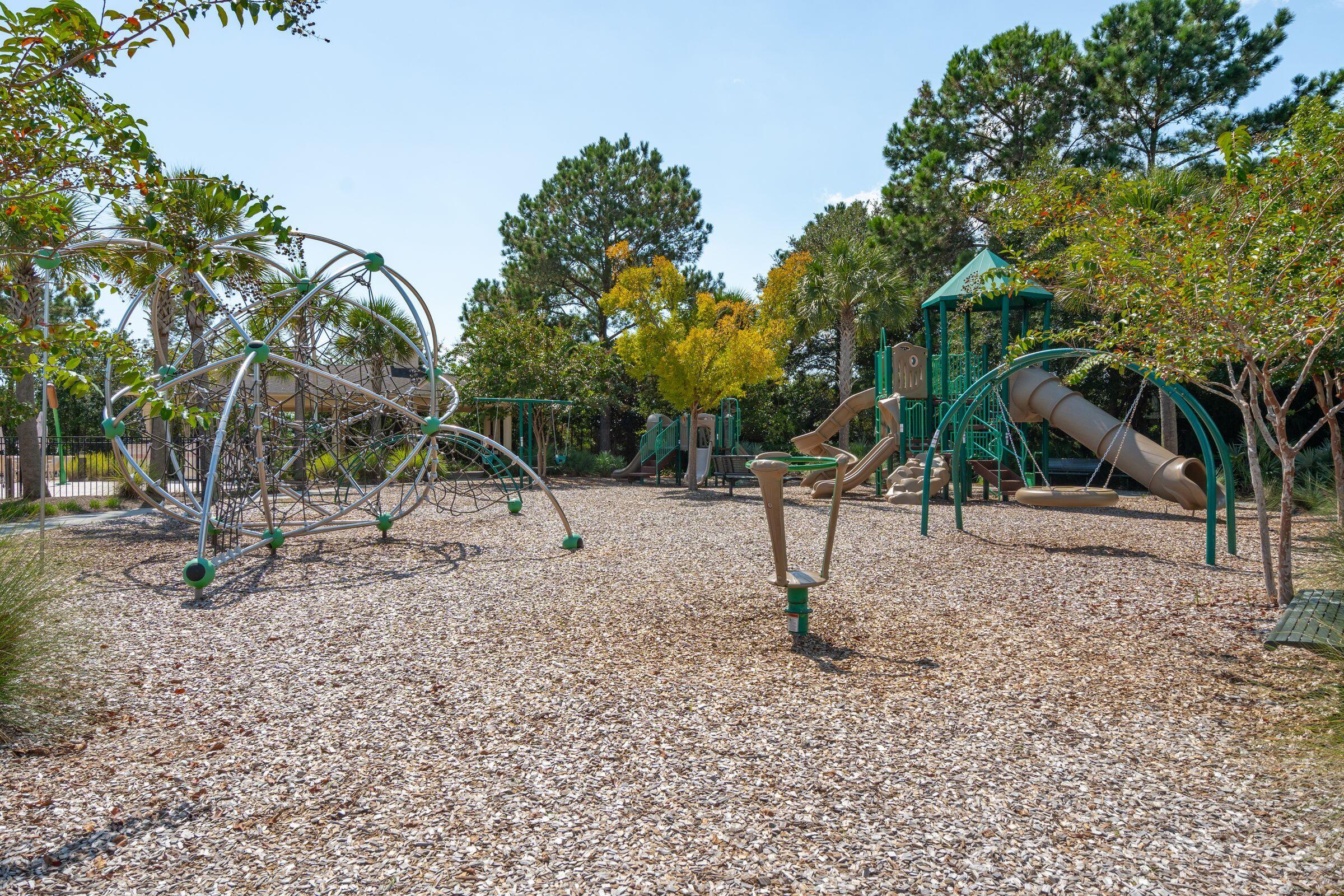 1524 Rivertowne Country Club Drive