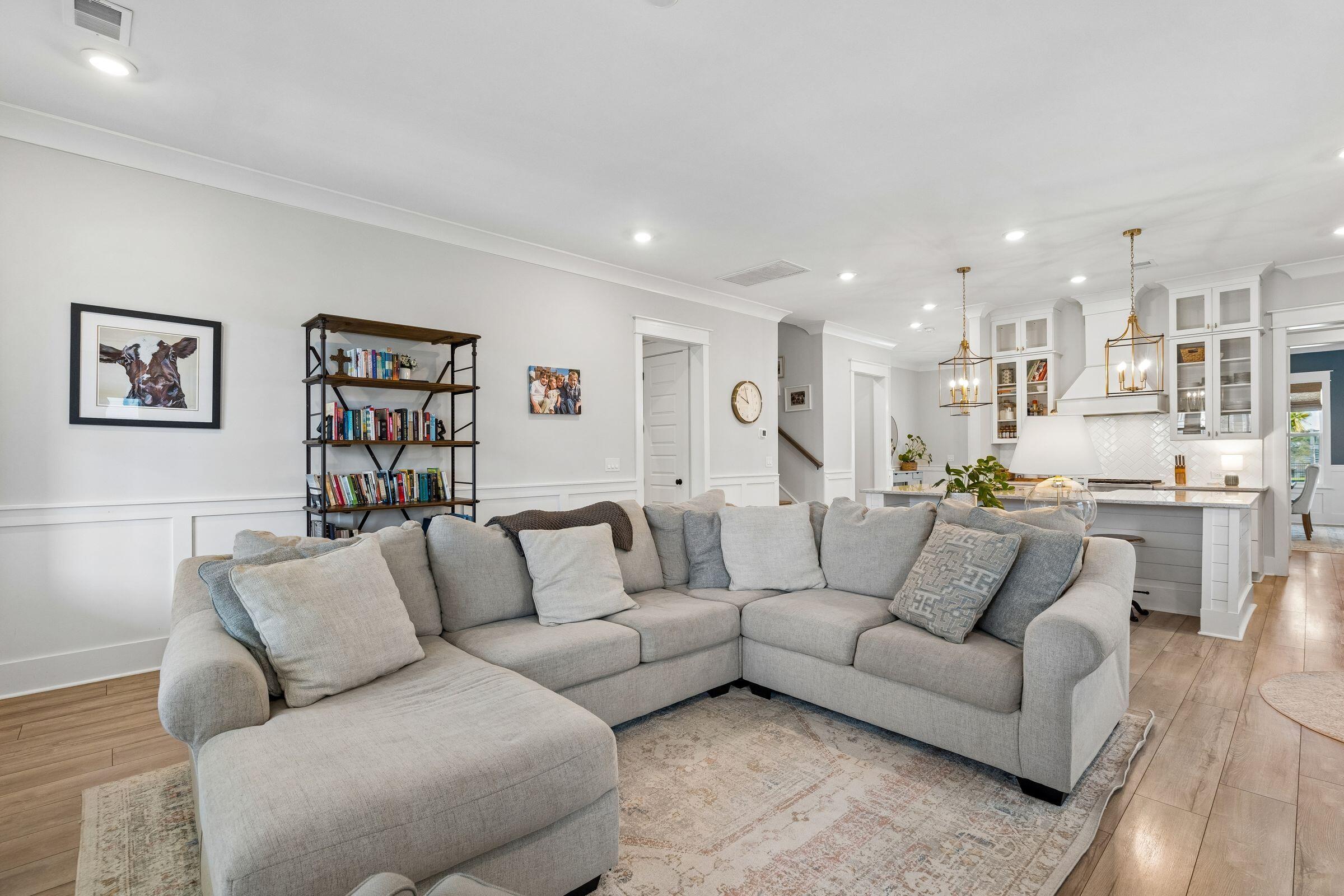 3571 Clambank Drive