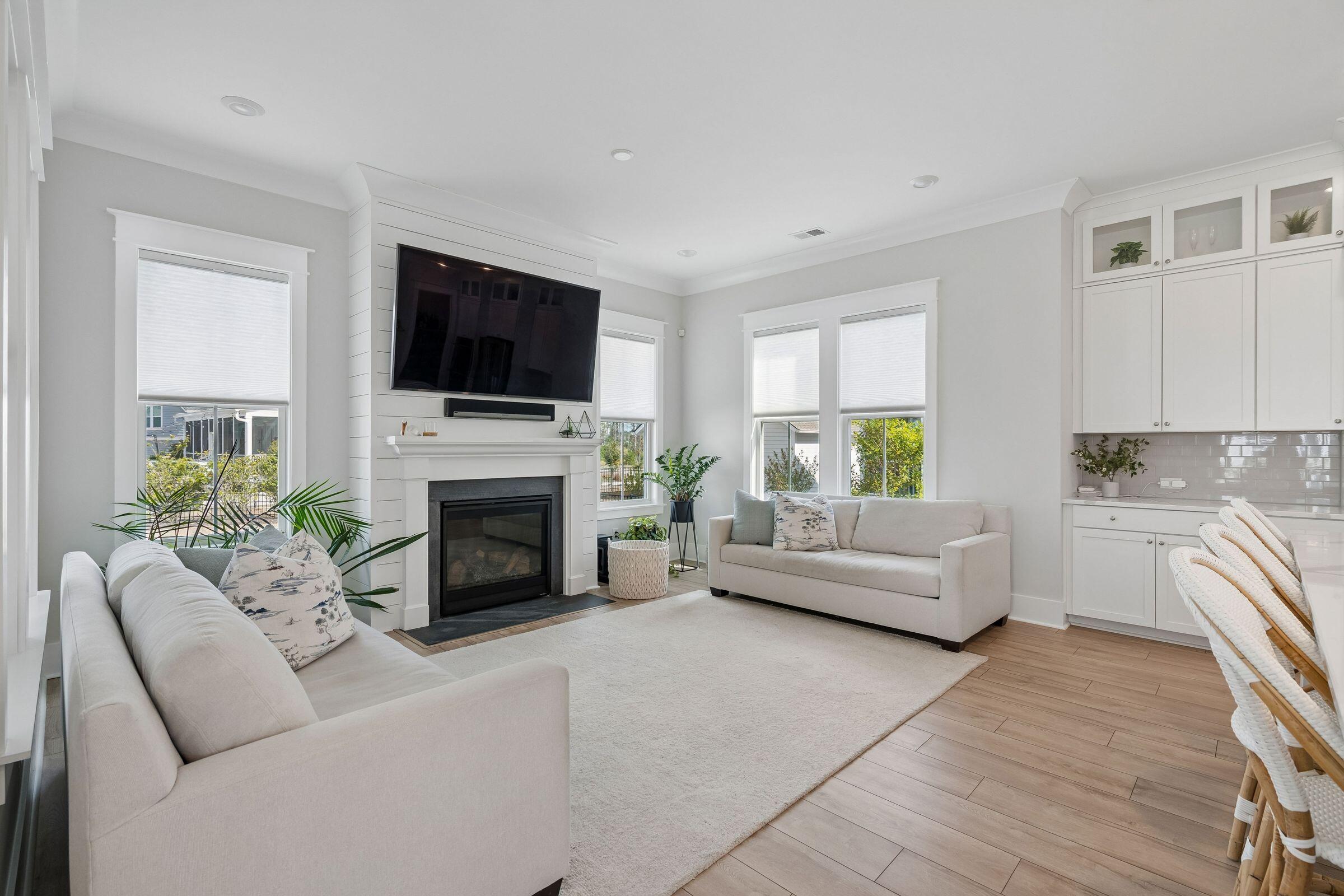 3605 Clambank Drive
