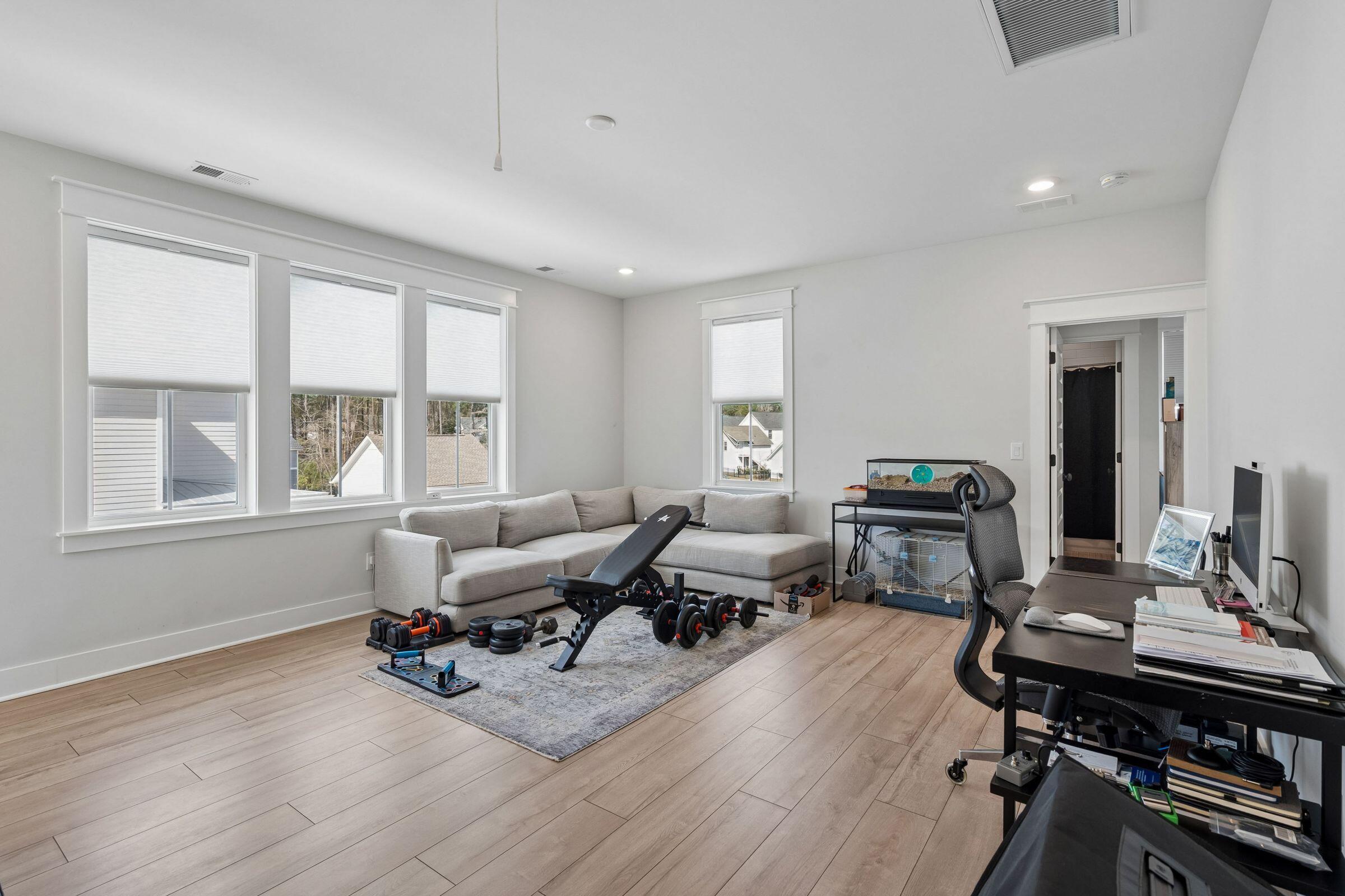 3605 Clambank Drive