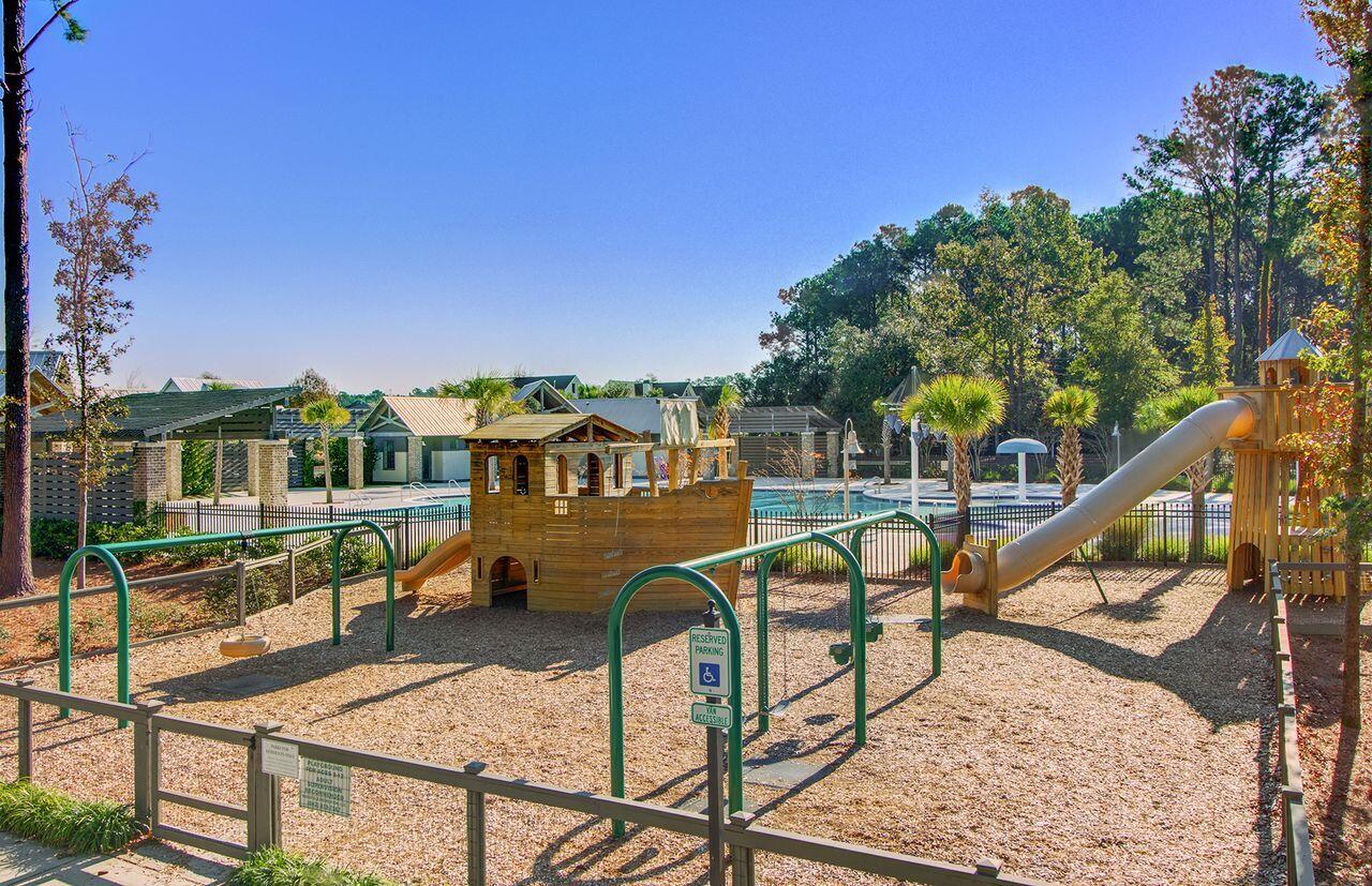 3413 Fairwater Place