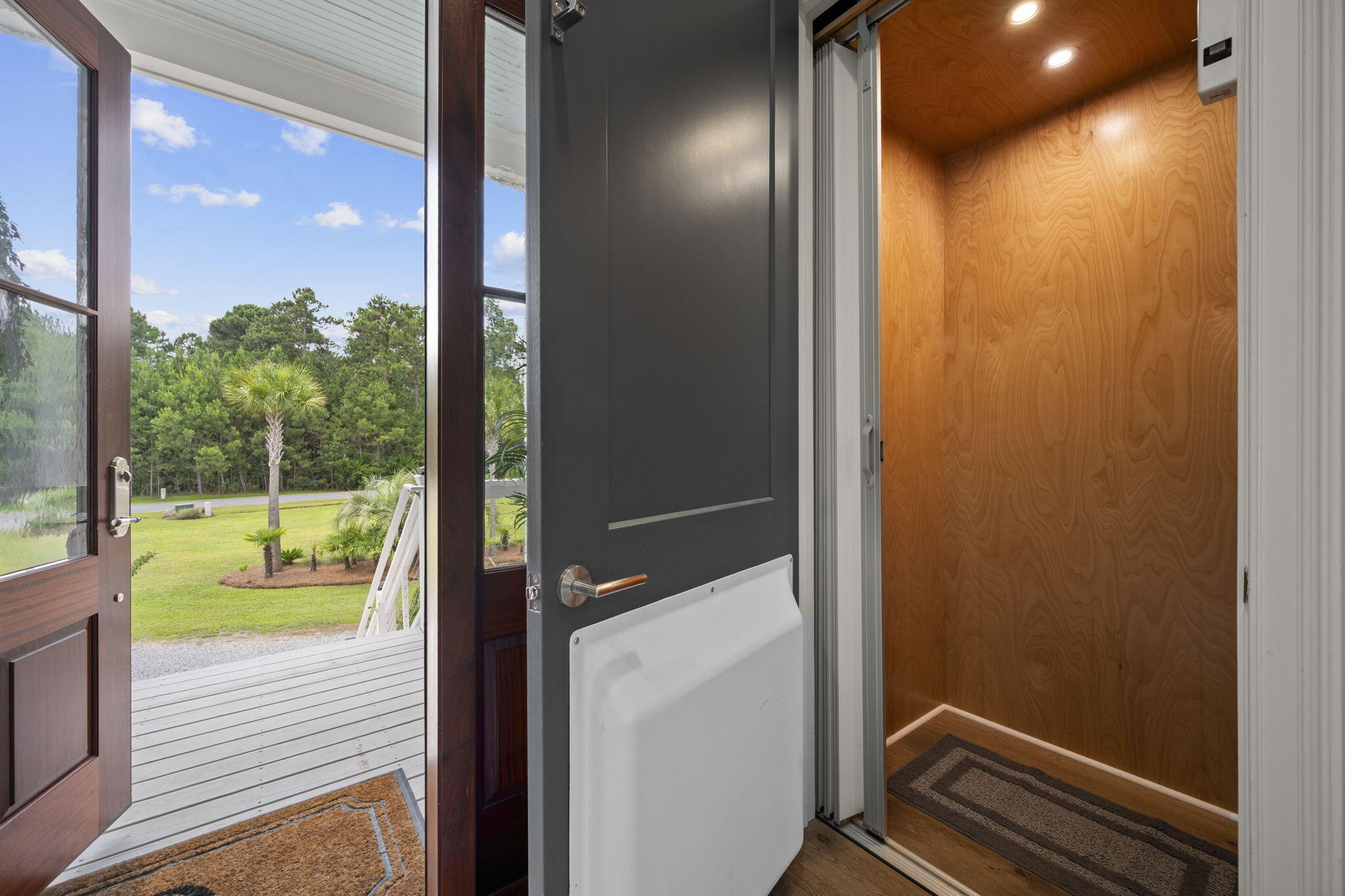 660 Broadmarsh Road, McClellanville