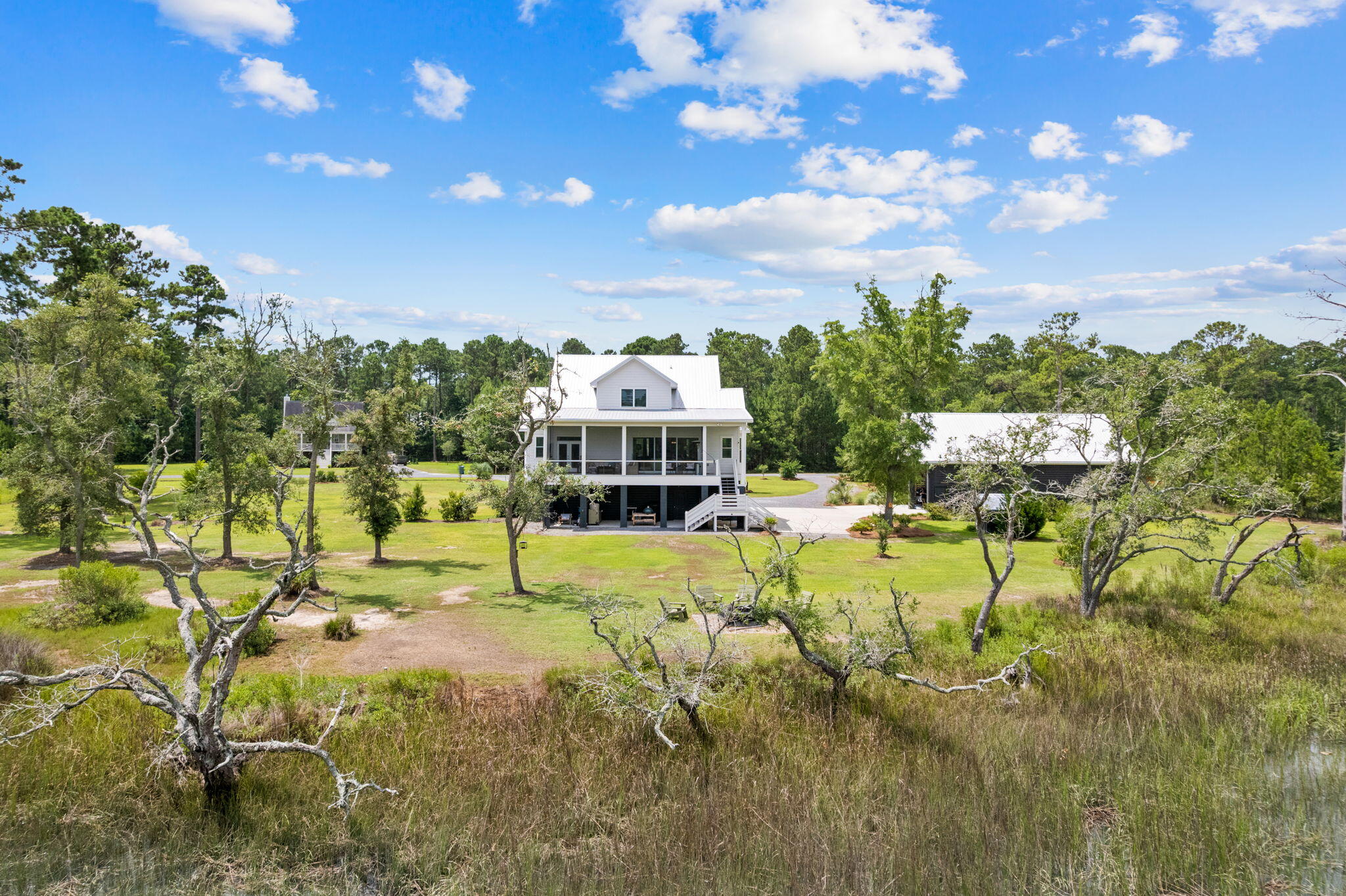 660 Broadmarsh Road, McClellanville