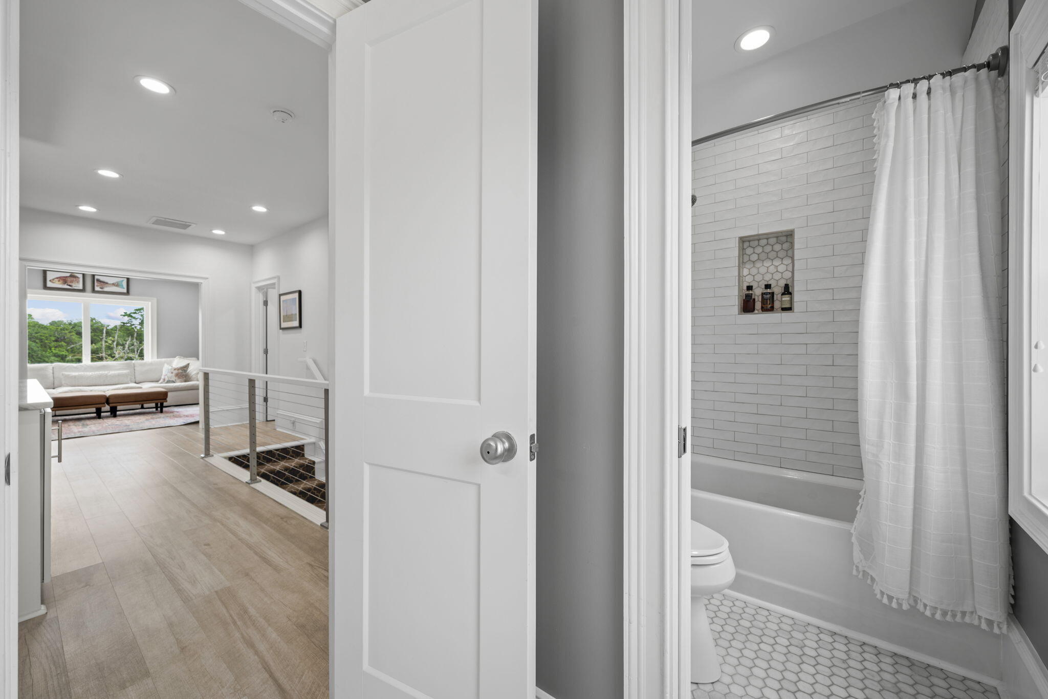 660 Broadmarsh Road, McClellanville