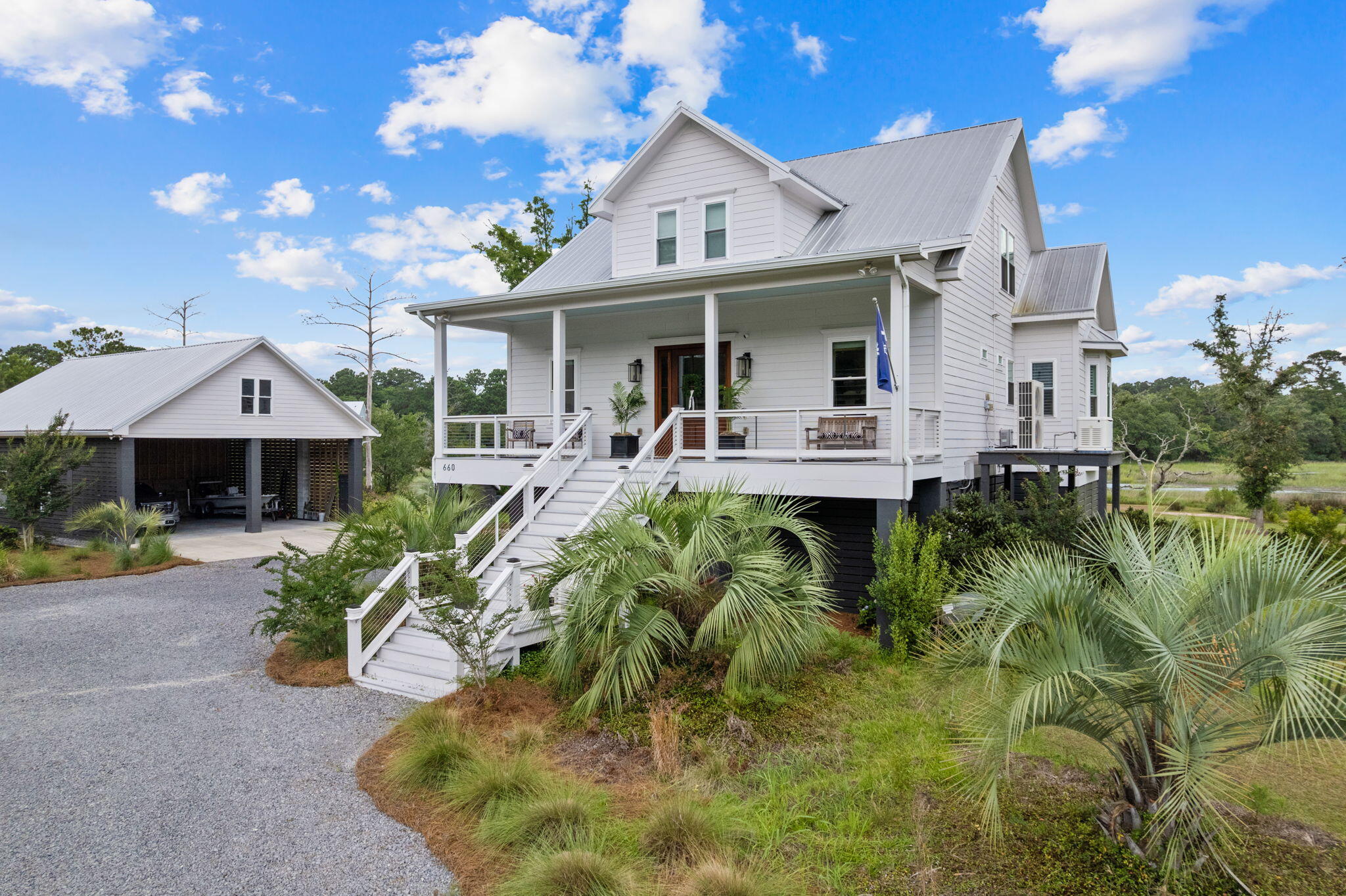 660 Broadmarsh Road, McClellanville