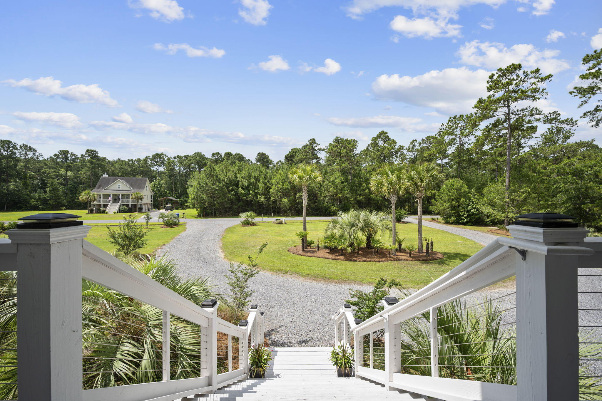 660 Broadmarsh Road, McClellanville