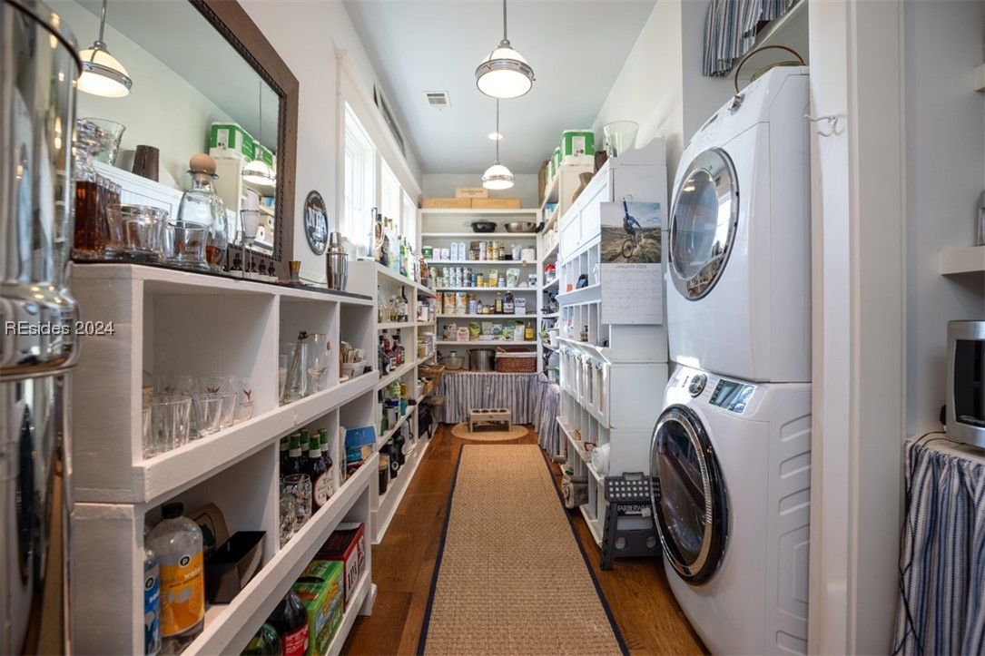 3 Indigo Plantation Road