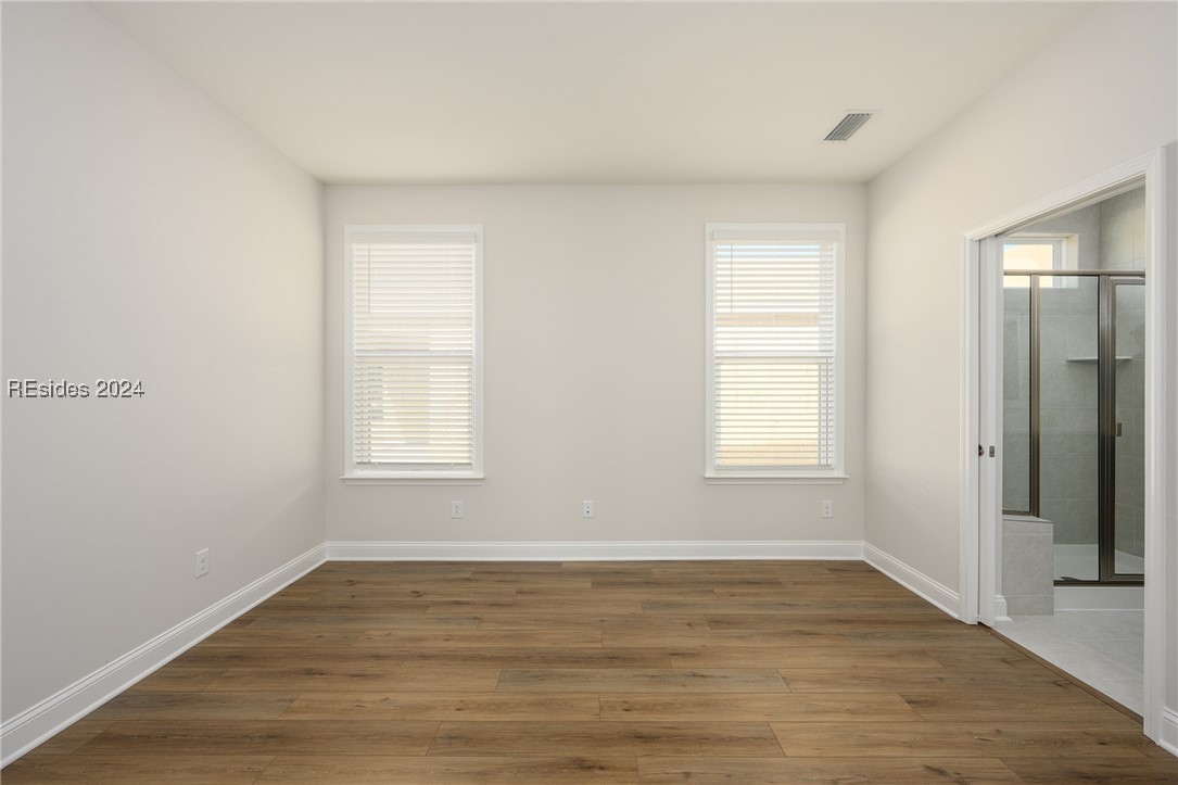 443 Aurora Way