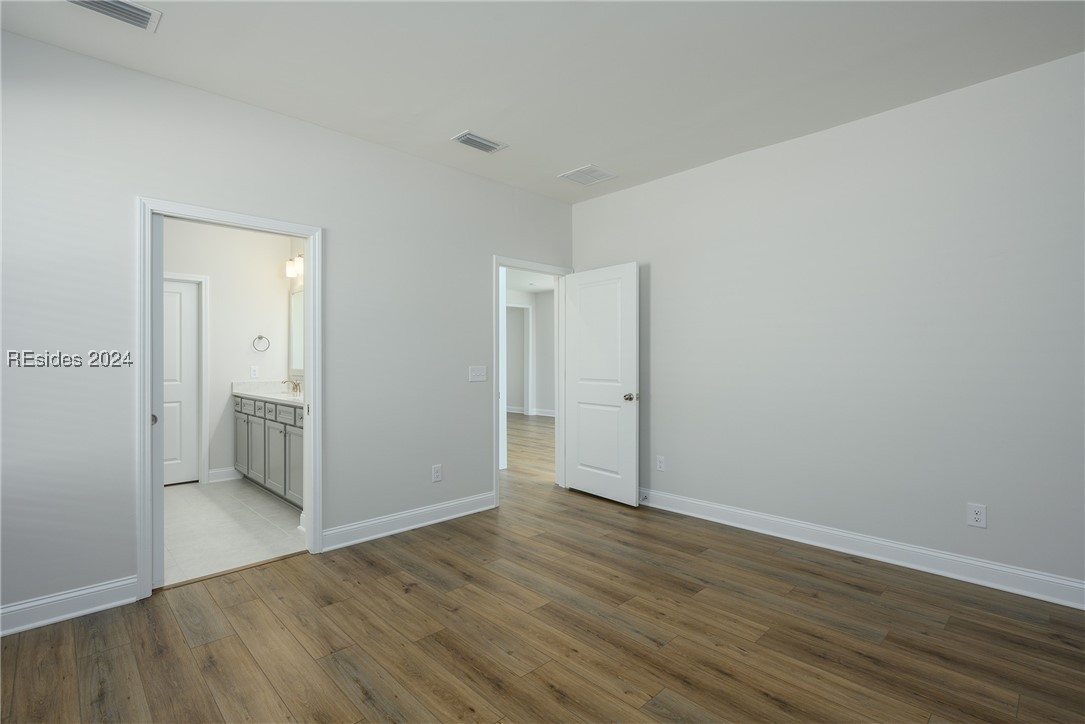 443 Aurora Way