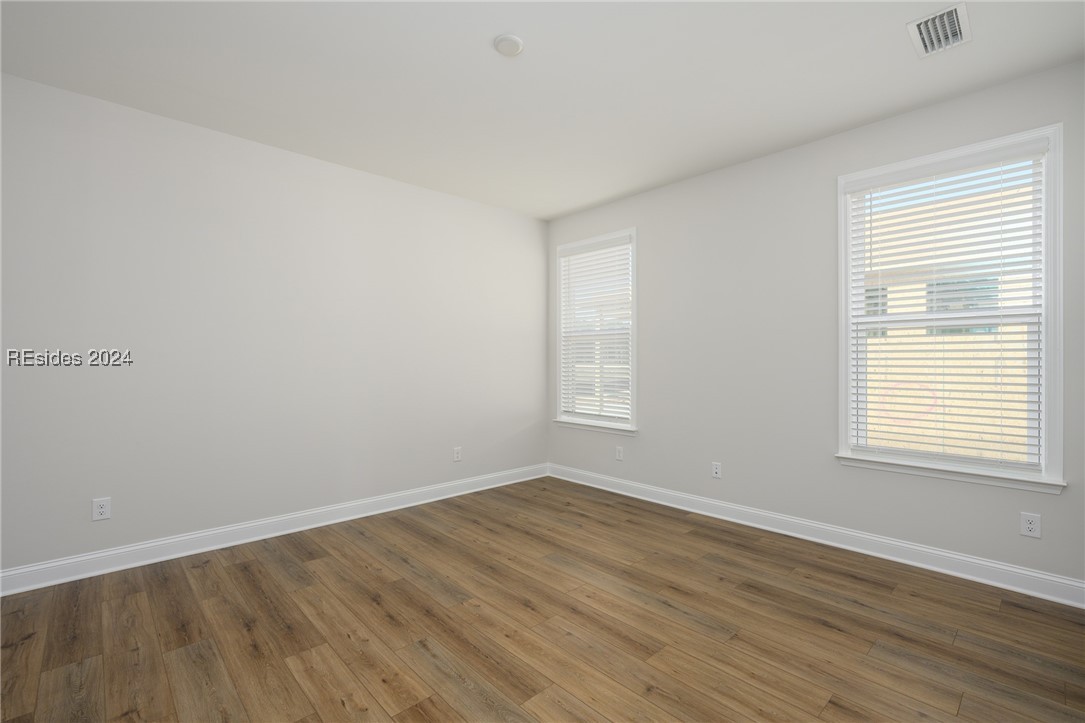 443 Aurora Way
