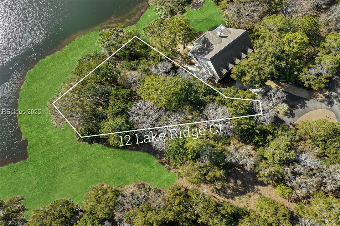 12 Lake Ridge Court