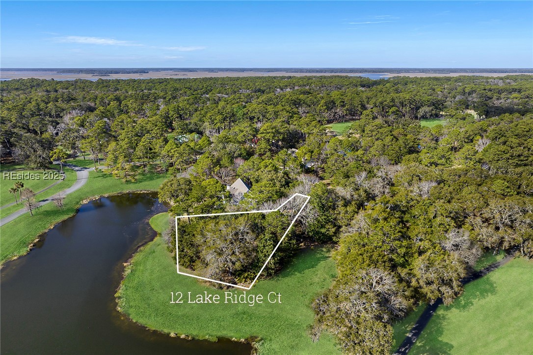 12 Lake Ridge Court