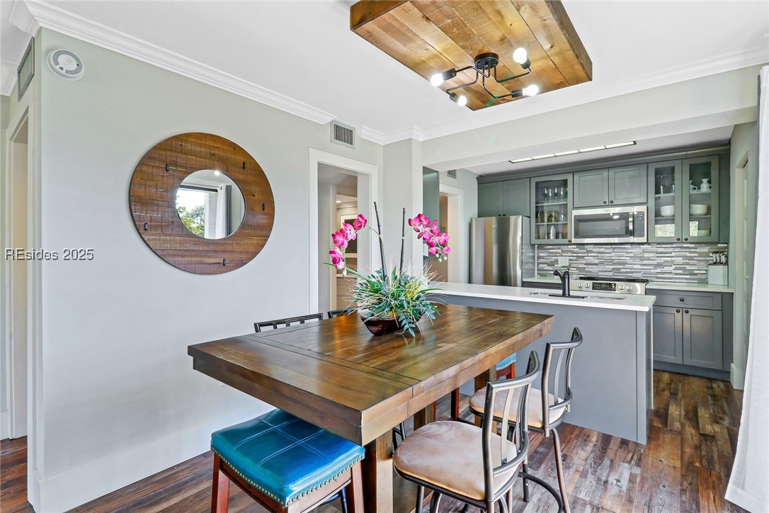 34 S Forest Beach Drive Unit: A13