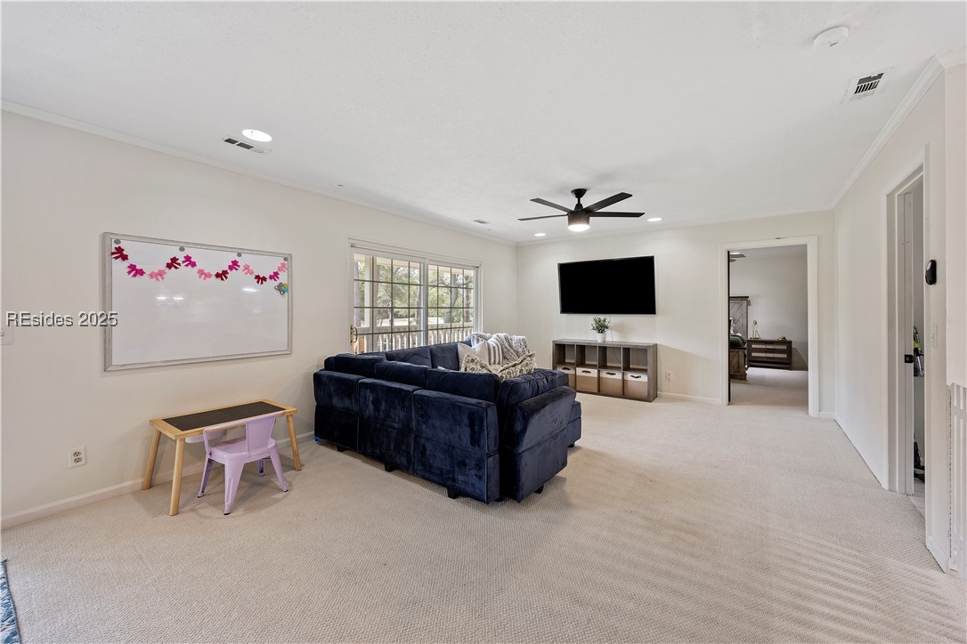 19 Pickens Street