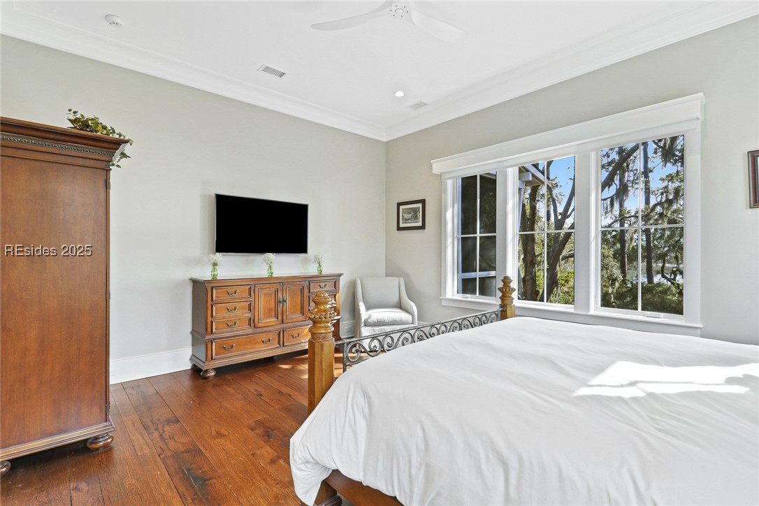 245 Davies Road