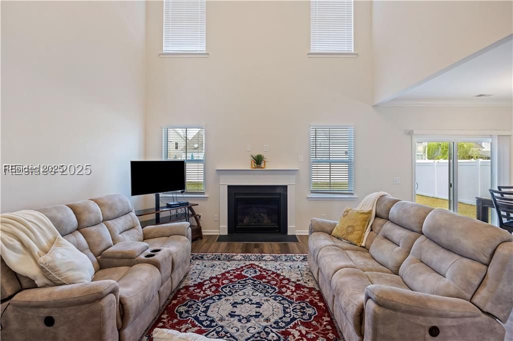 10 Benton Circle