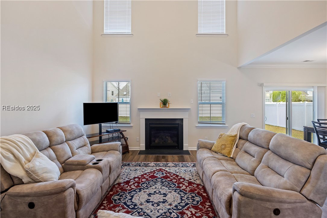 10 Benton Circle