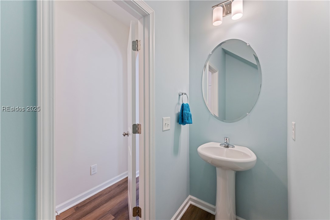 10 Benton Circle