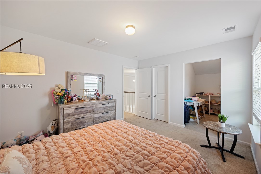 10 Benton Circle