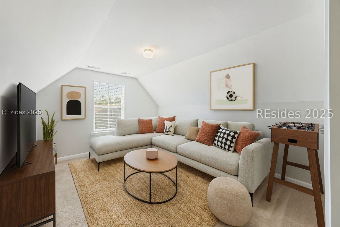 10 Benton Circle