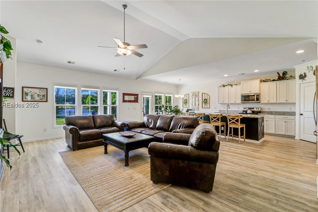 1960 Osprey Lake Circle