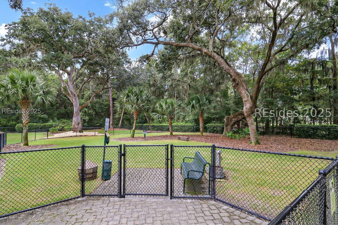 17 Bayley Road