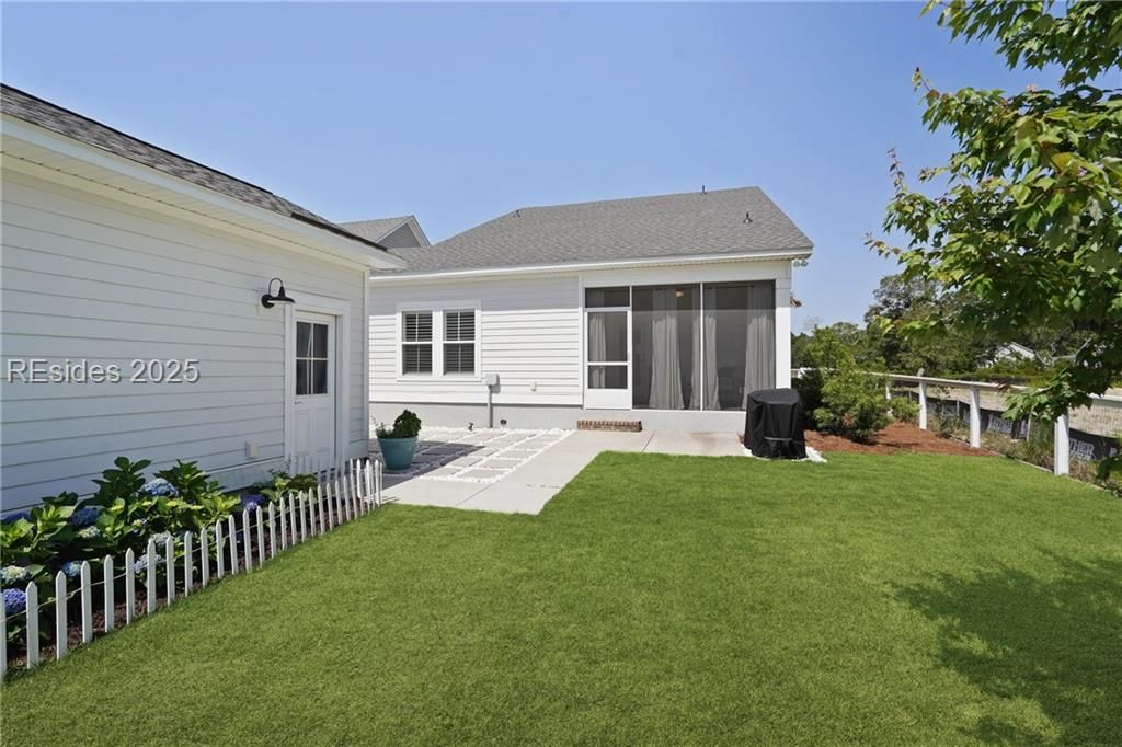 11 Basin Trail Street