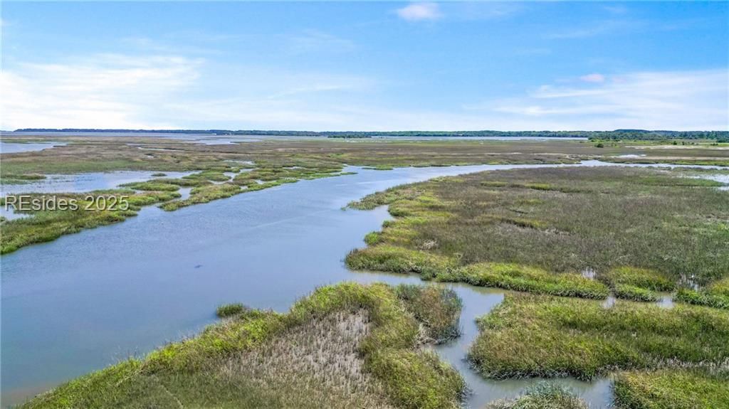 11 Basin Trail Street