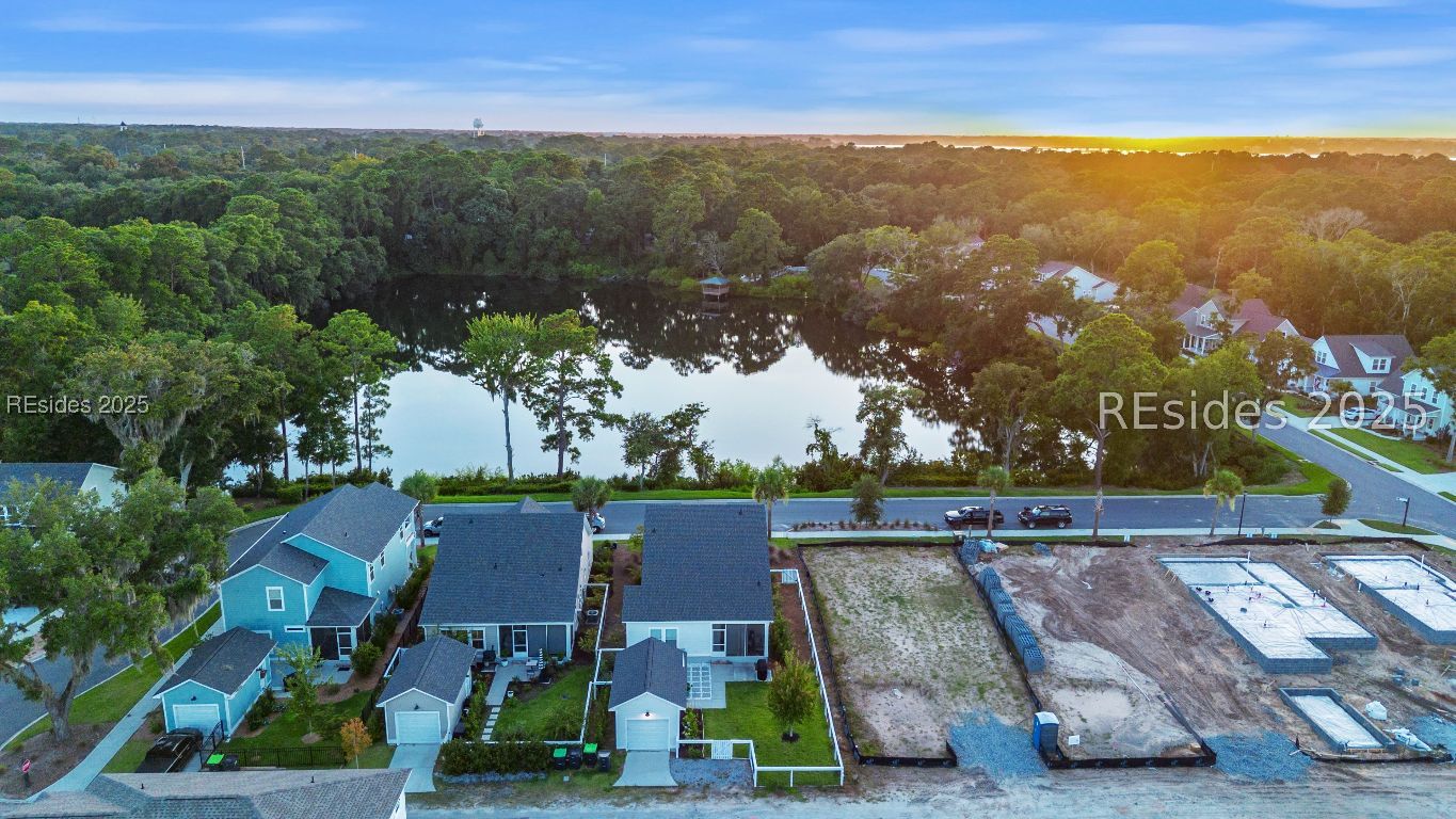 11 Basin Trail Street
