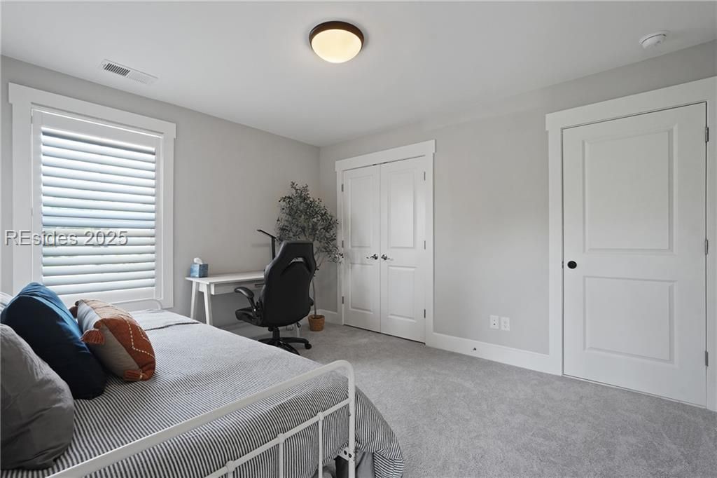 11 Basin Trail Street