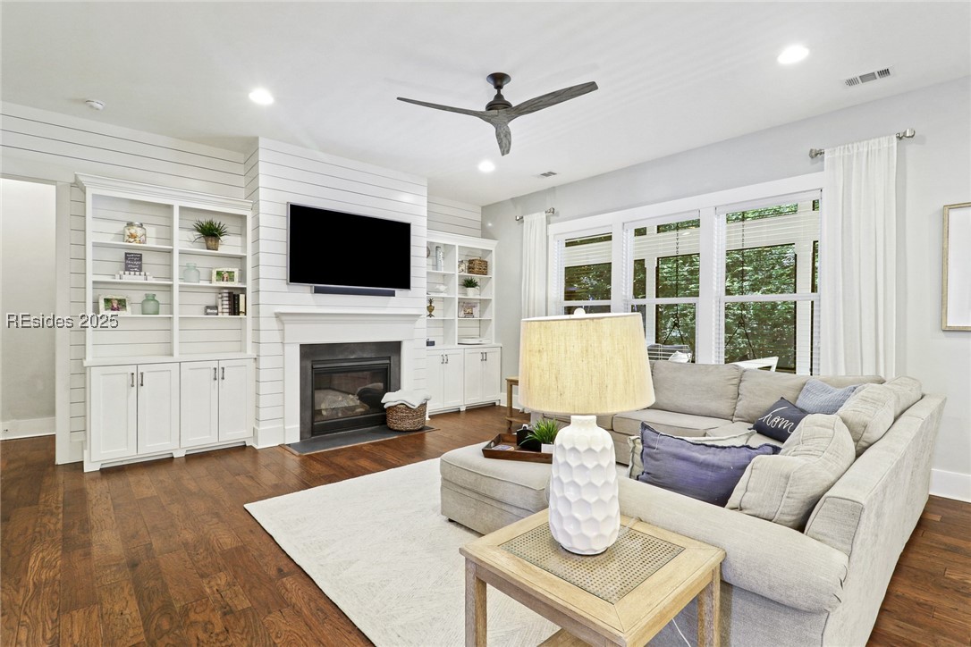 397 Hampton Lake Drive