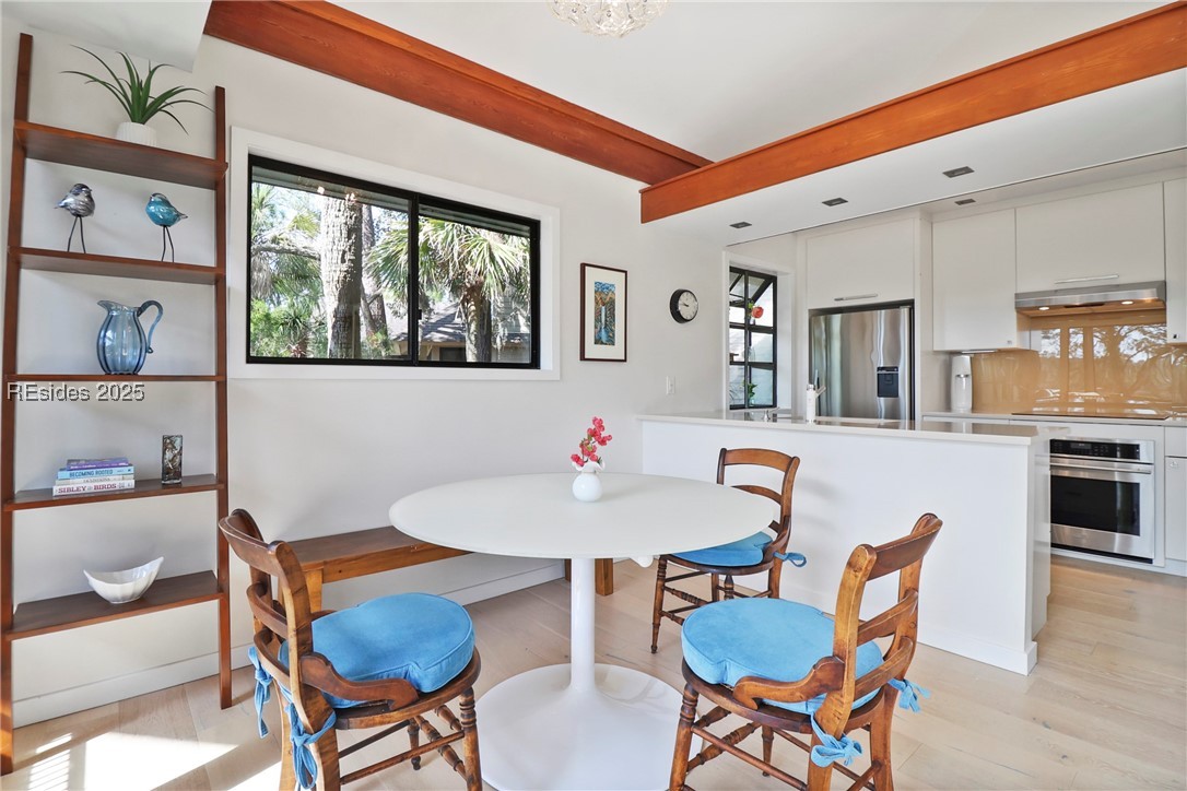 11 Palm Isle Court
