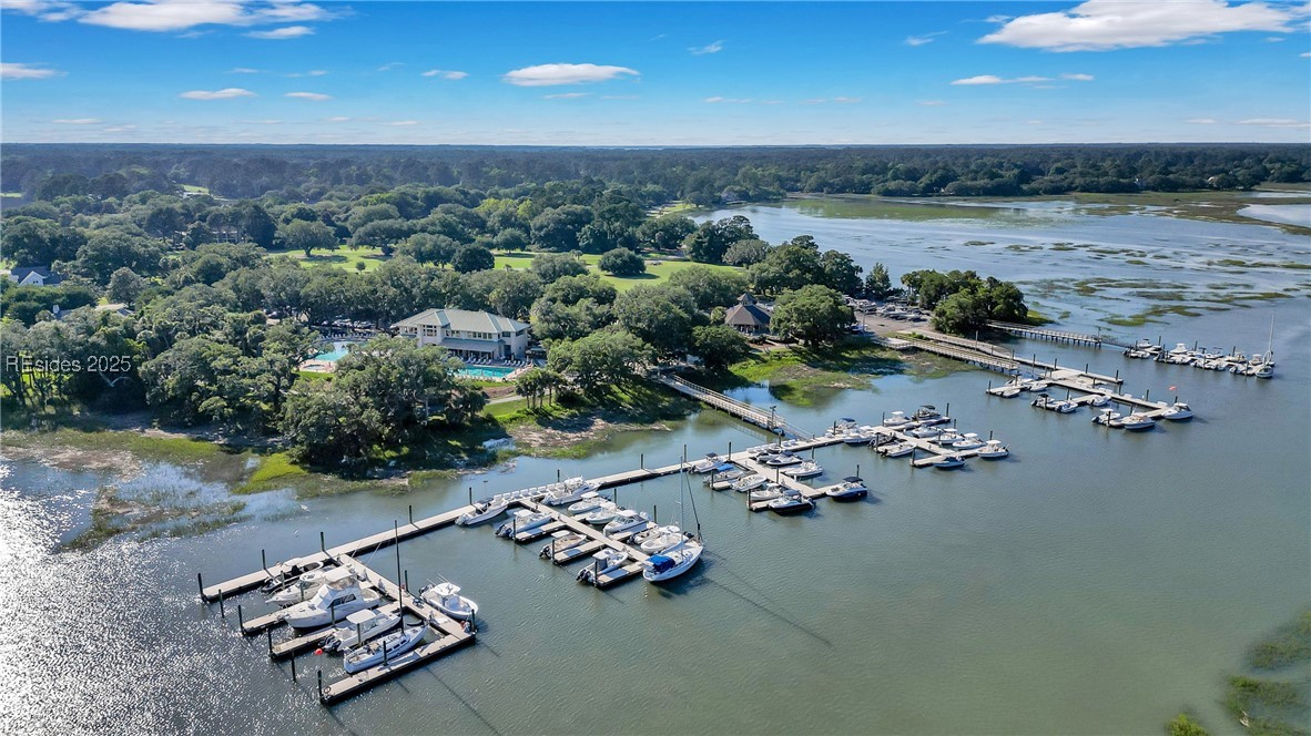 11 Palm Isle Court