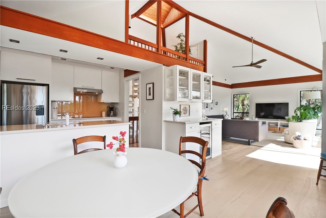 11 Palm Isle Court