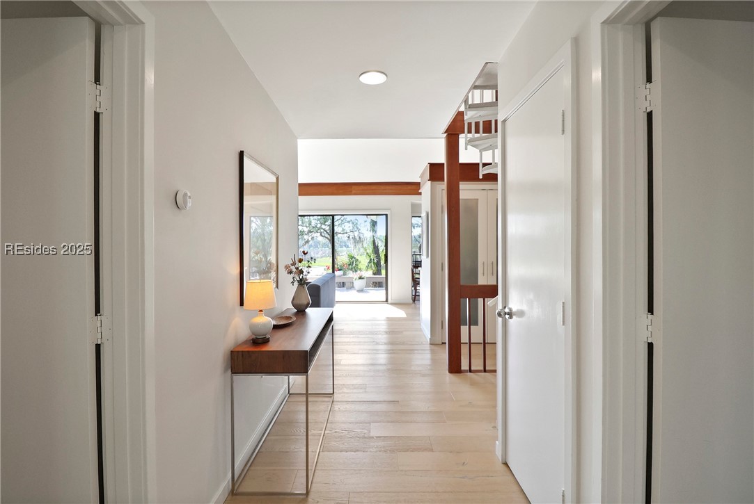 11 Palm Isle Court