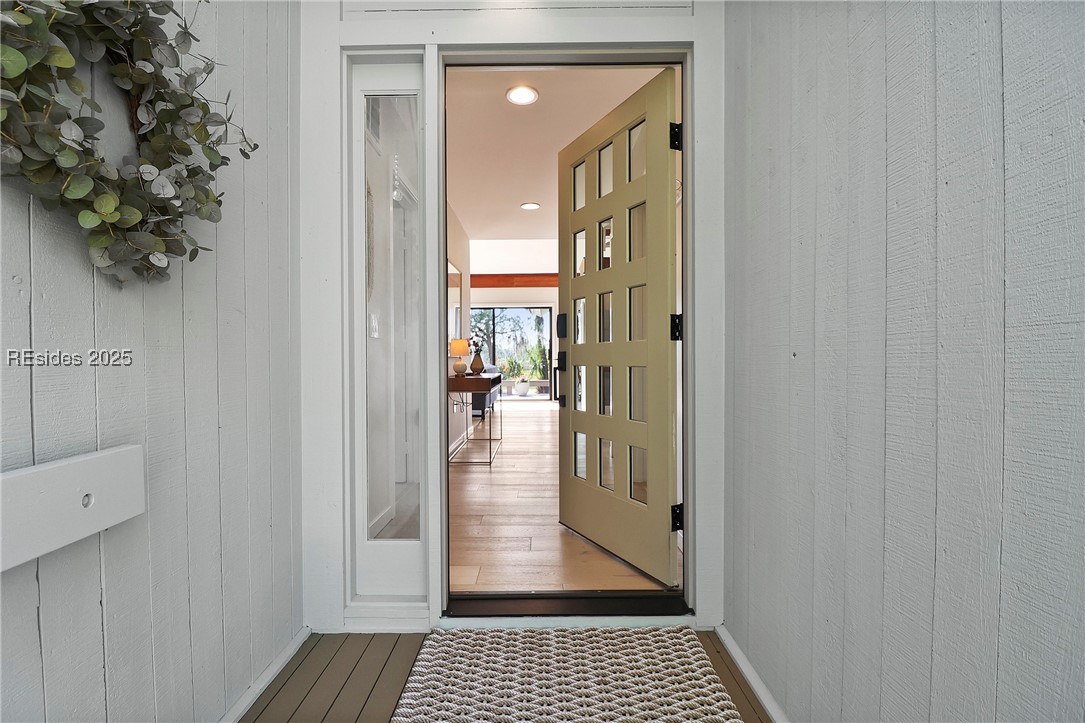 11 Palm Isle Court