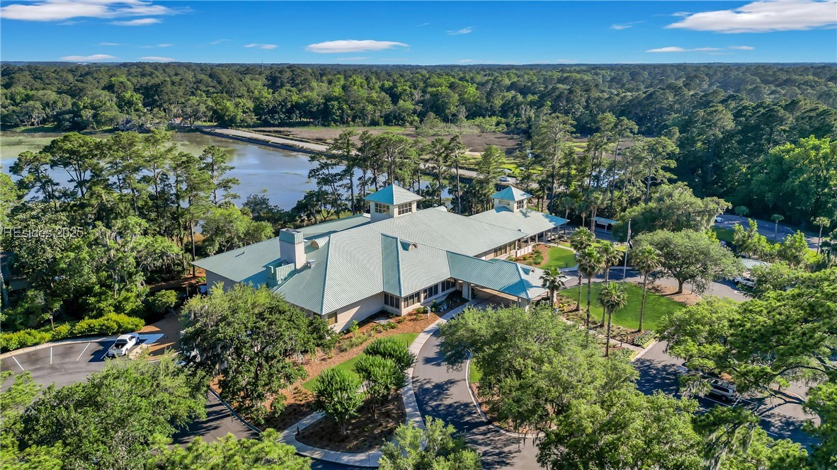 11 Palm Isle Court