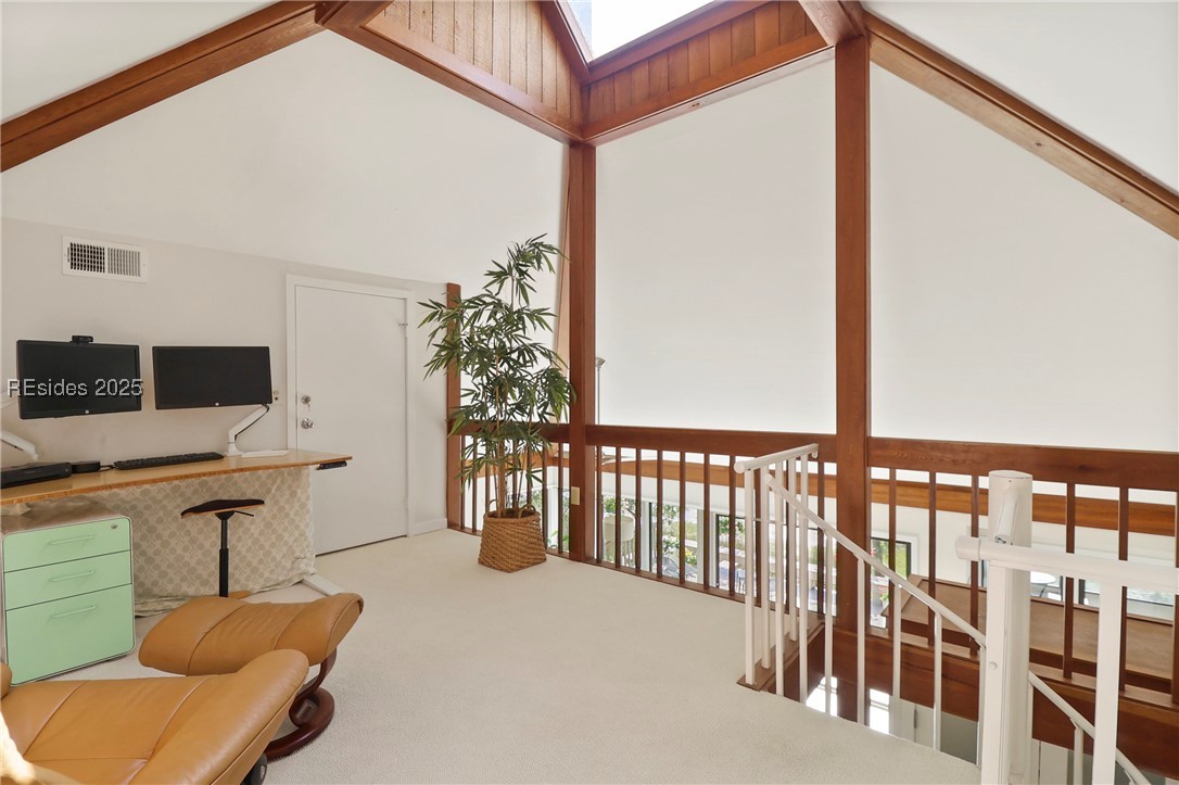 11 Palm Isle Court