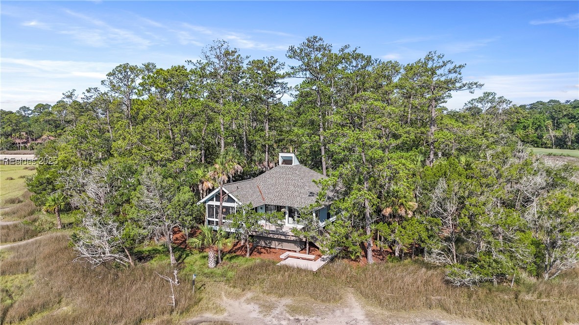 11 Palm Isle Court