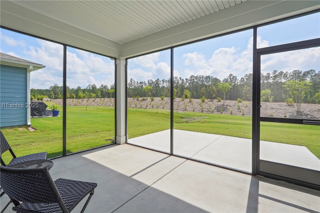 821 Aurora Way