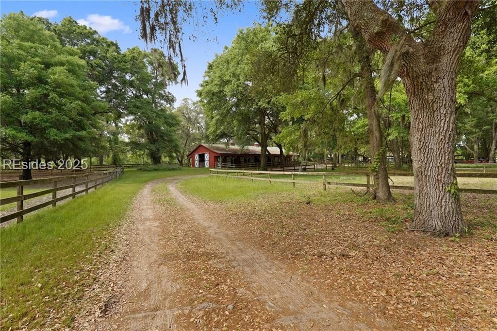 71 Tropicana Road