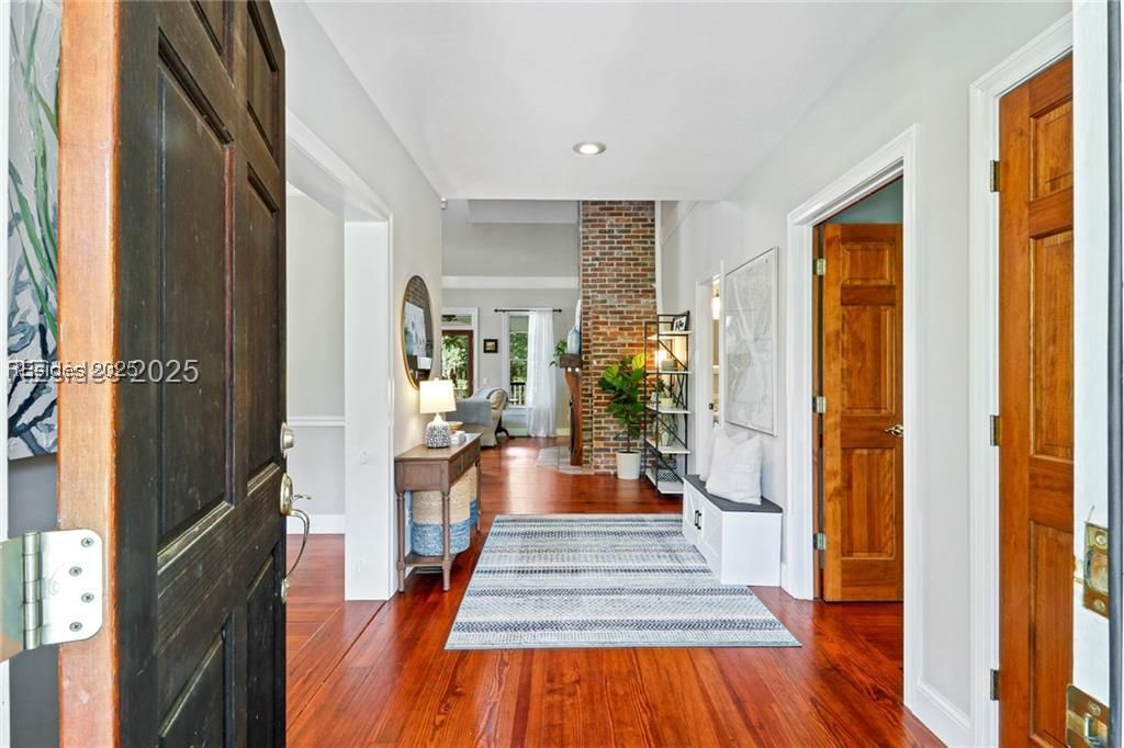 4 Stillwater Lane