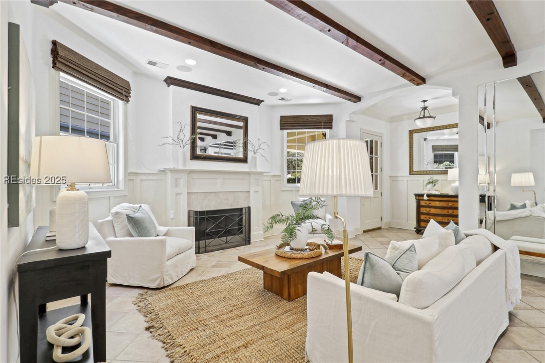 1 Yacht Club Drive