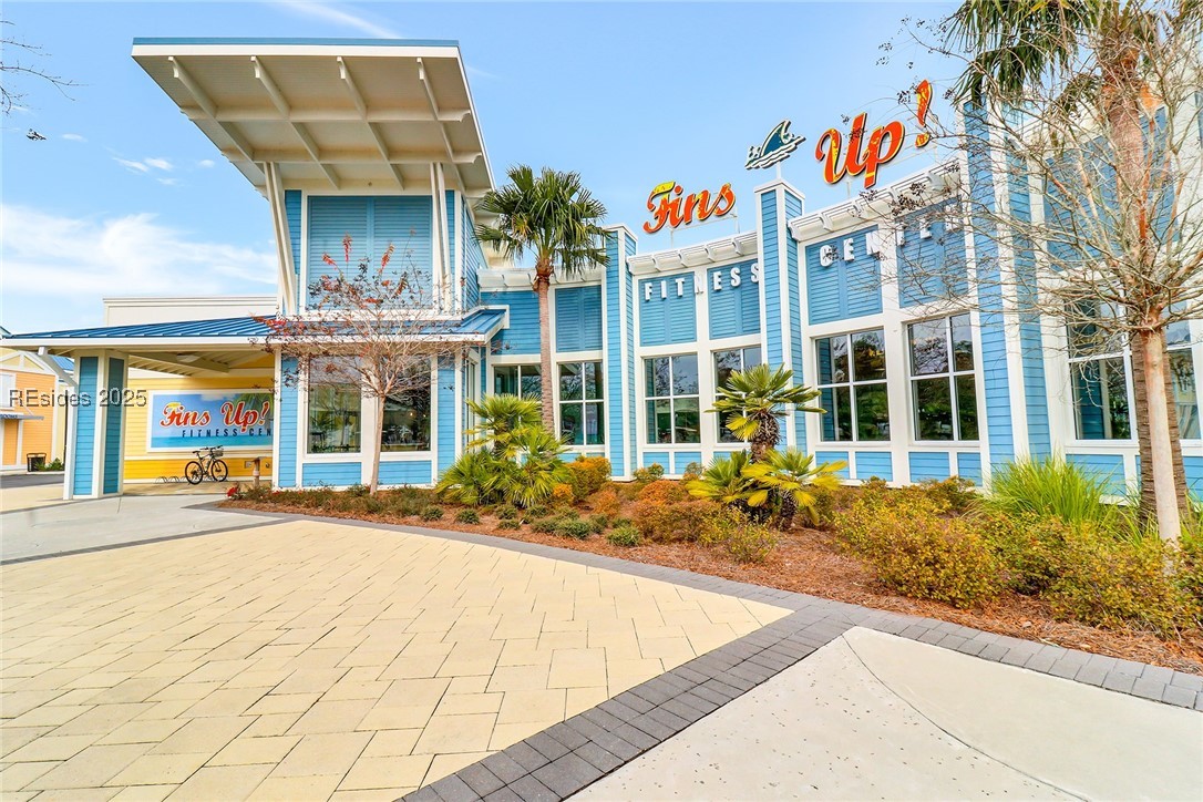 595 Margaritaville Avenue S