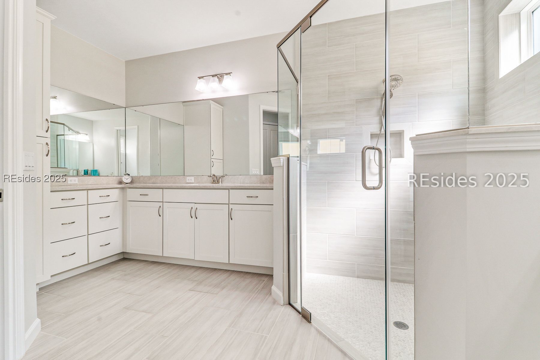 595 Margaritaville Avenue S